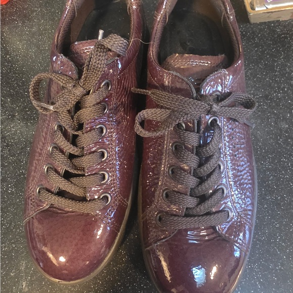 Ecco Women's Patent Leather Sneakers in Deep Plum - Picture 2 of 4
